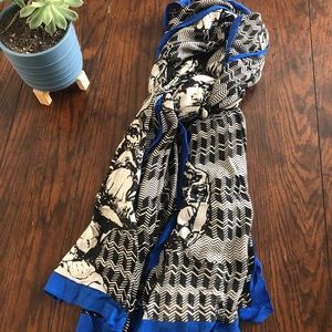 Stella and Dot - Union Square Midnight Bloom Scarf